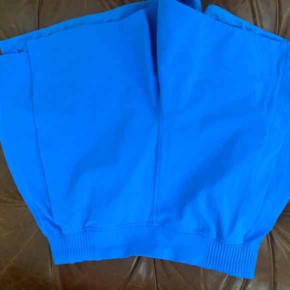 Lululemon Side Pleat Shorts - 2 Pairs - Picture 2 of 4